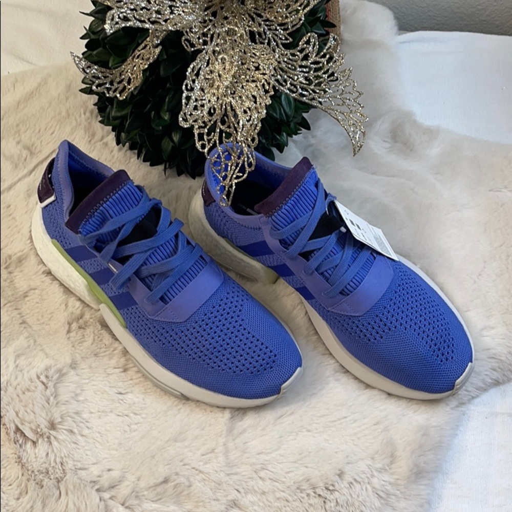 Adidas Men sneaker